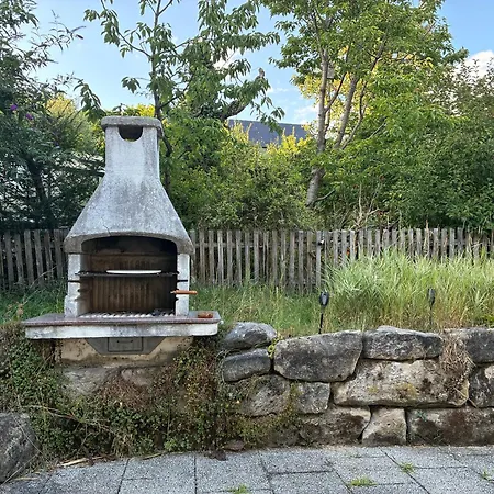 Terrasse, Grill Und Platz Fuer Bis Zu 9 Gaeste Форххайм
